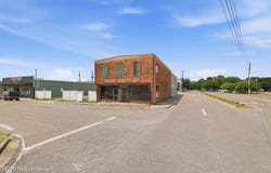 100 Elizabeth Street, Picayune, MS 39466
