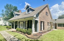 104 Talbot Dr, Houma, LA 70360