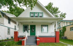 1812 W SHERMAN Avenue, Peoria, IL 61606