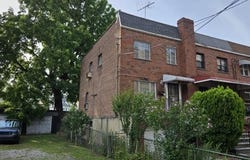 4749 Richardson Avenue, Bronx, NY 10470