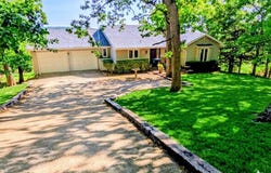 46 Acoma Drive, Branson West, MO 65737
