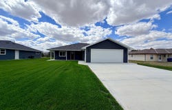 1506 Catttletrail St, Goodland, KS 67735