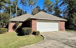 306 Cherokee Drive, McComb, MS 39648