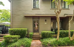 1812 CROSSFLOWER Cv, Germantown, TN 38138