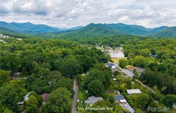 111 Altamahaw Avenue, Black Mountain, NC 28711