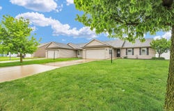 707 Chickory Drive, Champaign, IL 61822