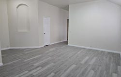 945 Zachary Drive, Arlington, TX 76002