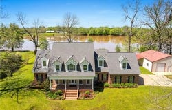 1524 PALMER CHAPEL Road, Pineville, LA 71360