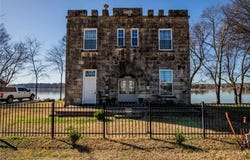 209 River  ST, Ozark, AR 72949