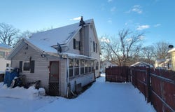 728 E Main Street, Ionia, MI 48846