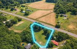 Rough Lane, Louisburg, NC 27549