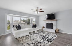 1204 Quiet Woods Drive, St Peters, MO 63376