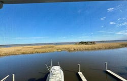 329 Water St, Apalachicola, FL 32320