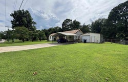 819 S 12th Avenue, Piggott, AR 72454