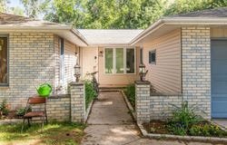 2458 WEST POINT Road, GREEN BAY, WI 54304-1443