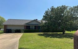 2705 Forrest Circle, Durant, OK 74701