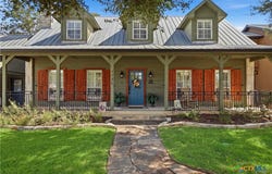 1735 Edgewater Falls, Canyon Lake, TX 78133