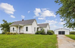 22325 JORDAN Road, Dearborn, MO 64439