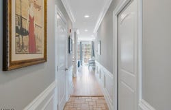 8 Schmidt Cir, Watchung Boro, NJ 07069-5950