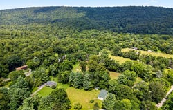 11299 RUSSELL ROAD, HILLSBORO, VA 20132