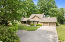 4123 Birch Drive, Honor, MI 49640
