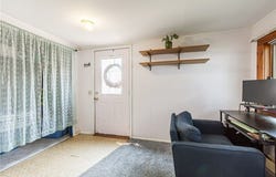 39 South Ave, East Bloomfield, NY 14469