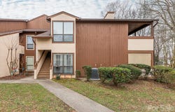 7200 Winery Lane, Charlotte, NC 28227
