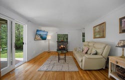 42 Beechwood Dr, Mashpee, MA 02649