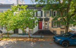 8 Front Street, Schenectady, NY 12305