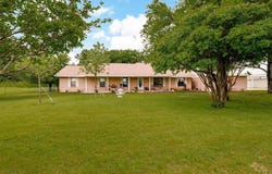 4703 Pure Country Lane, Aubrey, TX 76227