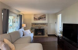 358 Lebanon School Rd, West Mifflin, PA 15122