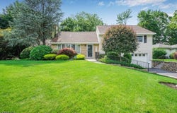 97 Green Knolls Dr, Wayne Twp., NJ 07470-6123