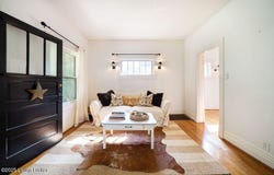 2 Caledonia Ave, Louisville, KY 40206