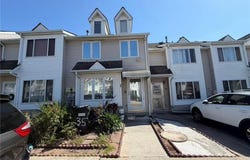 35 Hirsch Lane, Staten Island, NY 10314
