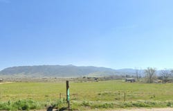 1300 W Valley Blvd, Tehachapi, CA 93561