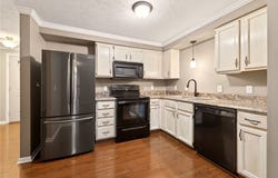 175 Courtshire Lane, Penfield, NY 14526