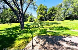 5135 S Menard Dr, New Berlin, WI 53151