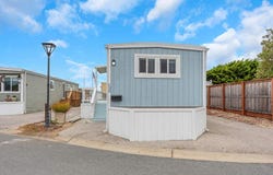 630 6th Avenue, Pacifica, CA 94044