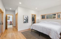 28 Bowman Lane, Wilmington, NY 12997