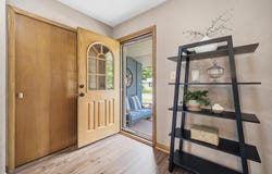5249 Lakeside Dr, Greendale, WI 53129