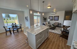 1408 SE Hankel ST, Dallas, OR 97338