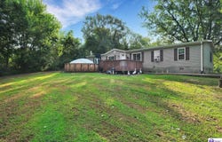 435 Thompson Lane, Vine Grove, KY 40175