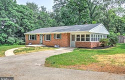 2532 PINE GROVE ROAD, YORK, PA 17403