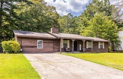 8397 Willows Terrace, Riverdale, GA 30274