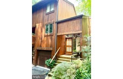 5211 MACARTHUR TERRACE NW, WASHINGTON, DC 20016