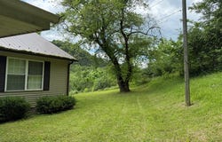 6112 Ky. Rt. 302, Van Lear, KY 41240