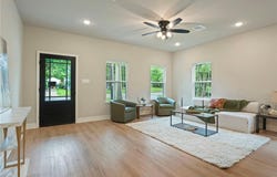 804 E 27th Street, Bryan, TX 77803