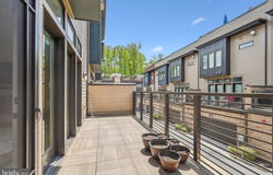 10010 LAUREATE WAY, BETHESDA, MD 20814