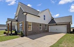 945 Coahoma Court, Nesbit, MS 38651