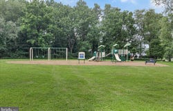 2016 RAVENS ROW, MARLTON, NJ 08053